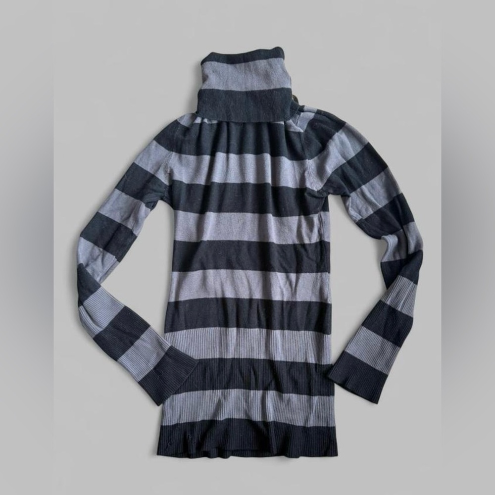 Striped Black and Gray Turtleneck Sweater - Picture 2 of 4